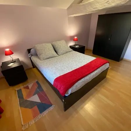 בית נופש Domaine Des Deux Rivieres - - *