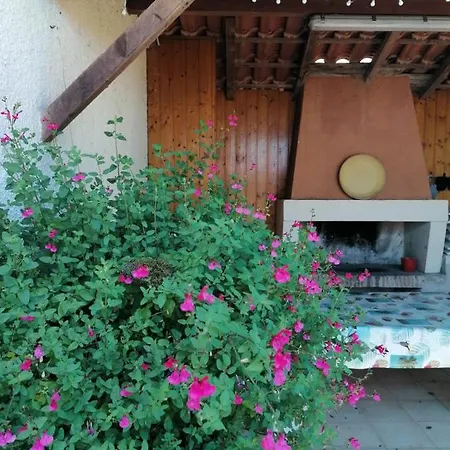 Domaine Des Deux Rivières - -